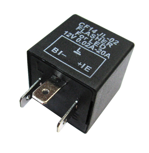  פלשר אוניברסלי 3 12V יציאות לרכב גרמני
