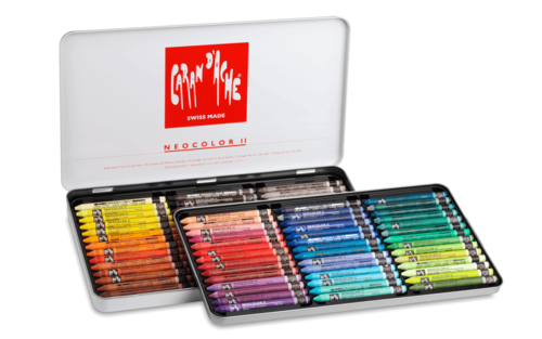סט 84 צבעי שעווה מסיסים במים NEO-COLOR קארנד'אש