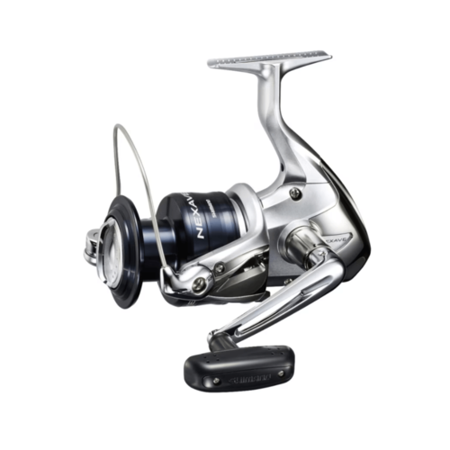 רולר דיג שימאנו דגם Shimano Naxeve 8000 FE עם שפולת אלומיניום זהובה כחולה לגלילה חלקה של חוט דיג.