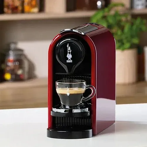 חזית מכונת קפה Bialetti Gioia Plus אדומה כולל ראש החליטה