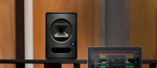 זוית נוספת PreSonus Scrptre S6 Studio Monitor