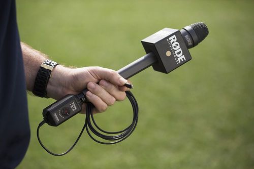 זוית נוספת Rode i-XLR