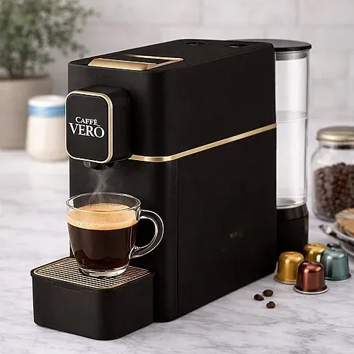 מכונת קפסולות שחורה תואמת Nespresso קומפקטית