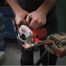 מסור עגול קטן לחיתוך מתכת ליתיום 18V דגם HD18 MS - גוף בלבד