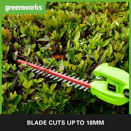 להב כפול פעולה של גוזם גדר חיה Greenworks מספק חיתוך נקי ומדויק של ענפים עד 18 מ