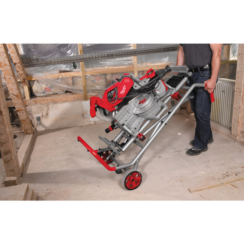 סטנד אוניברסלי למסור פנדל עם גלגלים דגם MILWAUKEE MSUV 275