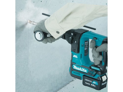 פטישון נטען דגם HR166DZ גוף בלבד מתוצרת Makita