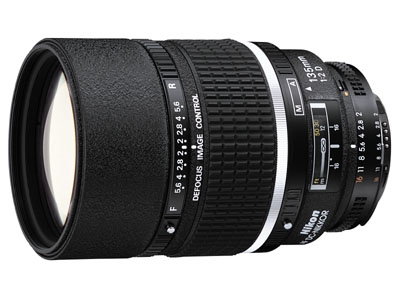 Nikon AF DC-Nikkor 135mm f/2D הדר
