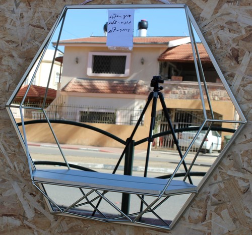 מראה יהלום ברזל ומדף 
