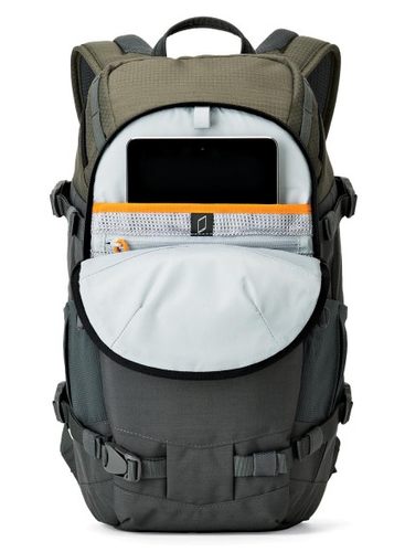 Lowepro Flipside Trek BP 250 AW