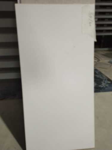 אריח קרמיקה 30/60 