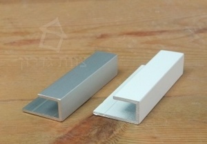 פרופיל J מאלומיניום (פרופיל מראה) אורך 3 מטר