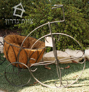 מחזיקי עציץ דמויי אופניים