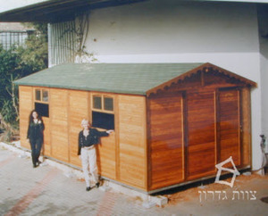 משרדי התאומים - מבנה עץ