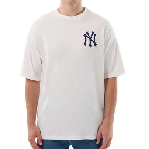 חולצה NEW ERA מידות XS-XXL לגברים בגוון שמנת
