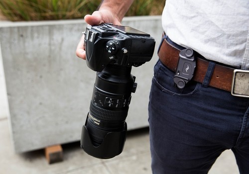 כולל מתאם Peak Design Capture Camera Clip v3
