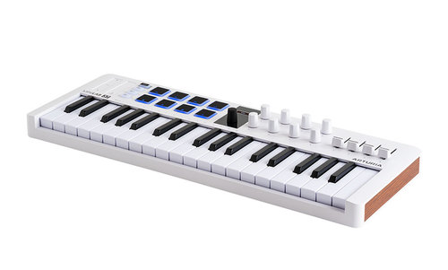 מקלדת שליטה Arturia Minilab 37