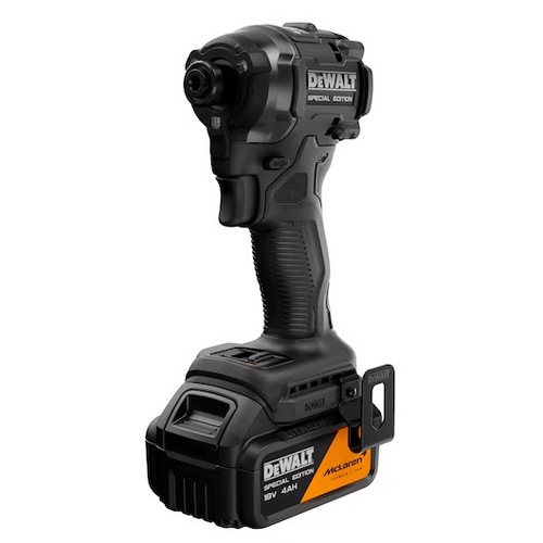 סט מברגת אימפקט 18V דיוולט DEWALT DCF86MM2T -- מהדורה מיוחדת מסדרת McLAREN F1 Team (כולל 2 סוללות 4.0Ah ומזוודה)