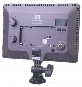 תאורת לד NanGuang Luxpad 23