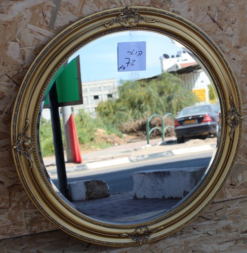 מראה מעוטרת  עגולה 72 ס