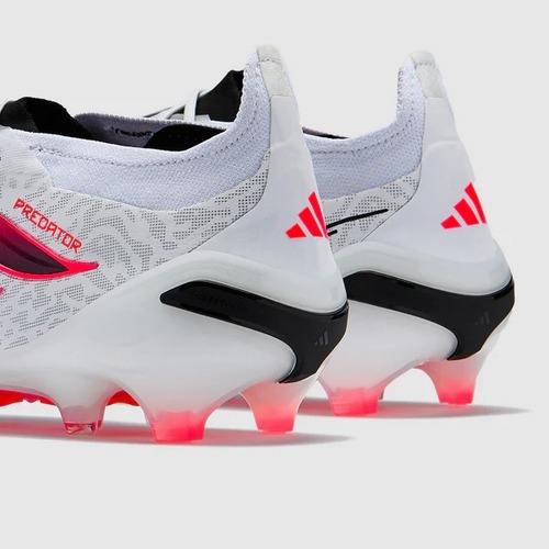 נעלי כדורגל מקצועיות  adidas Predator Elite FG מונדיאל 2026