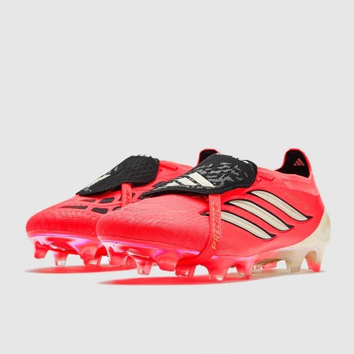 נעלי כדורגל מקצועיות  adidas Predator Elite Tongue FG מונדיאל 2026