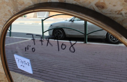 מראה אובלי-זהב עתיק 78*108 ס