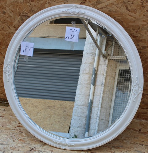 מראה מעוטרת  עגולה 92 ס