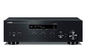 Yamaha R-N303 FRONT