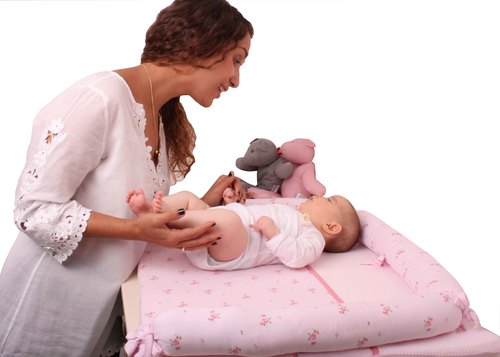 משטח החתלה לשידה - ירוק כוכבים