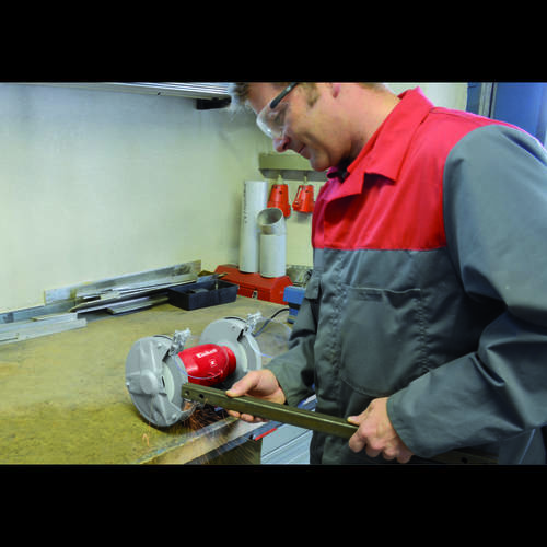 משחזת שולחן 