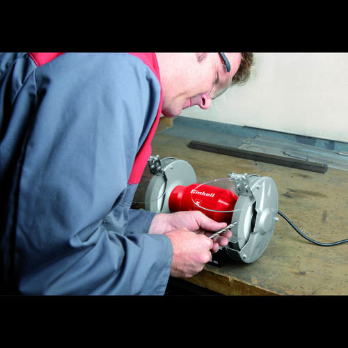 משחזת שולחן 