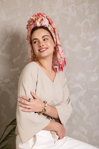 מטפחת פייטים שזורים קים