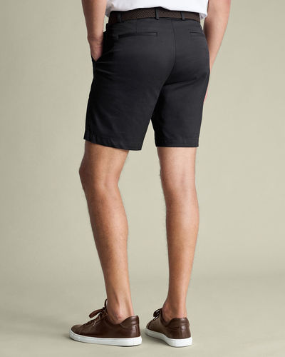 מכנסיים קצרים שחור פרפורמנס  - Black performance short