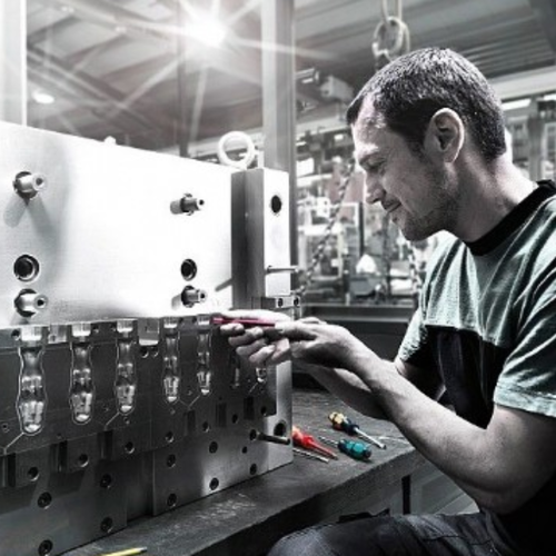 סט מברגים מבודדים Wera VDE 1000V – 5 מברגים + בודק פאזה לחשמלאים