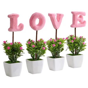 עציץ עם אותיות LOVE אהבה | צבע ורוד
