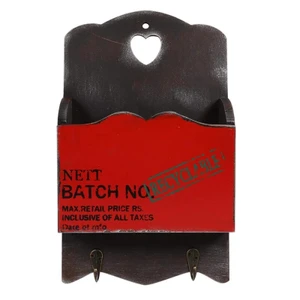 קופסת איכסון בעיצוב מיוחד עם ווים לתלייה