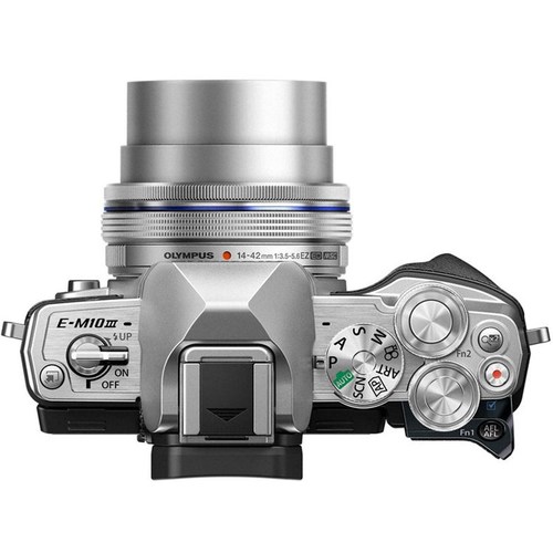 Olympus OM-D E-M10 Mark III