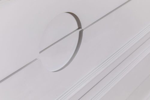 שידה לחדר תינוק דגם אוליביה טריקה שקטה