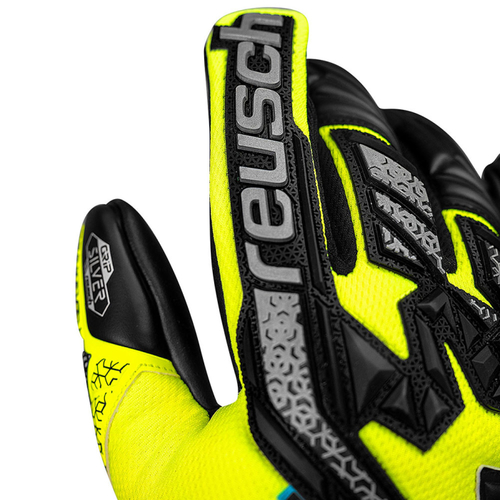כפפות שוער מקצועיות - Reusch Attrakt Freegel Silver