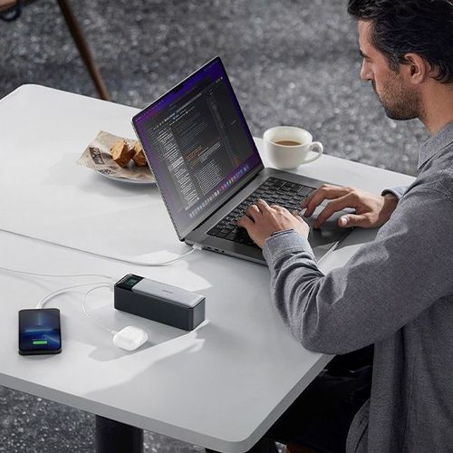 סוללת גיבוי ניידת קומפקטית Anker 737 Power Bank (PowerCore 24K) 24000mAh