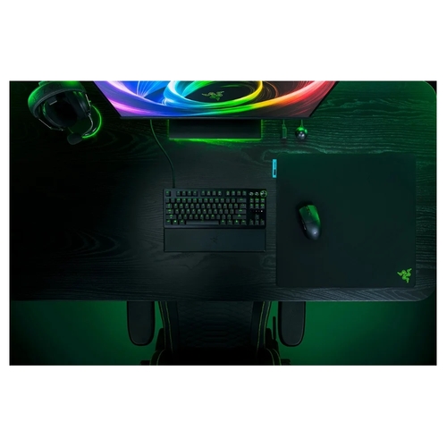 משטח עכבר דגם | Gigantus V2 Pro Control מבית Razer