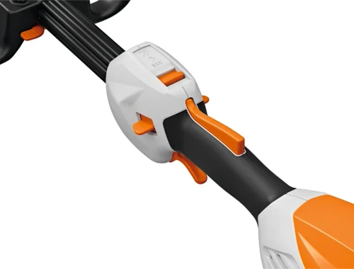 חרמש נטען STIHL FSA 60 R עם ידית אחיזה ארגונומית מתכווננת ומתג שליטה במהירות לעבודה נוחה ומדויקת בגינה