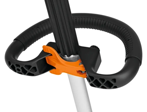 ידית עגולה מתכווננת בחרמש נטען STIHL FSA 60 R המספקת שליטה נוחה, איזון מושלם ונוחות עבודה לאורך זמן