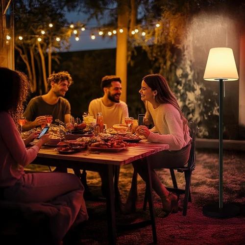 מנורת עמידה סולארית יוקרתית עד 1.5 מטר עם שלט וחיבור USB