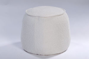הדום מעוצב מבד בוקלה דגם BUKALA – גוון שמנת (Cream)