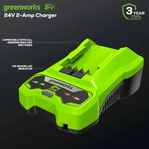 מטען Greenworks 24V 2A קומפקטי וקל לשימוש, כולל כבל חשמל מובנה ותאימות מלאה לכל סוללות הליתיום של מערכת 24V.