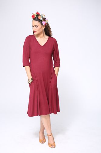 שמלת שני שרוול 3/4 חלקה