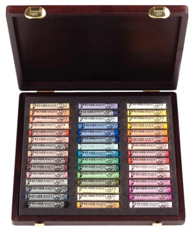 סט של 45 גירי פסטל רך REMBRANDT sof pastels PORTRAIT SELECTION