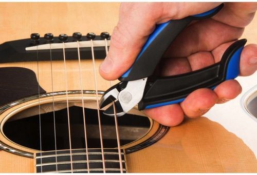 קאטר למיתרים MusicNomad String Cutter with Sheath MN226